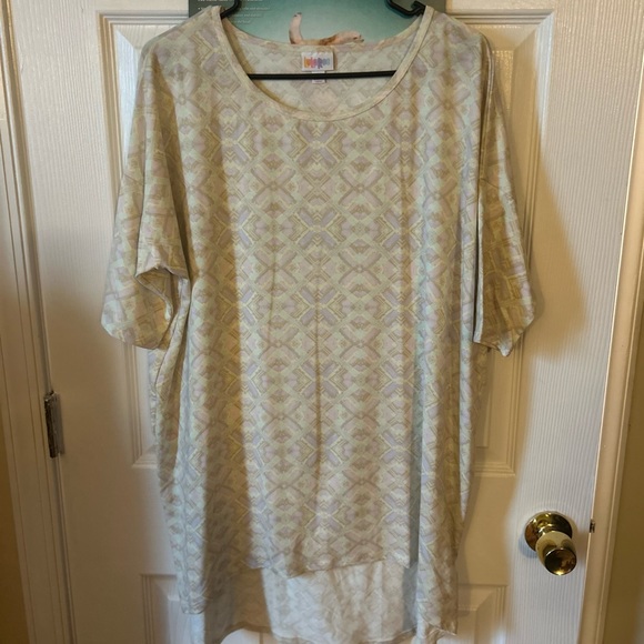 Petit haut femme LuLaRoe Irma tunique haute basse Americana Stars neuf